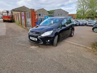 Used Ford C-MAX Titanium 2014 Black MPV