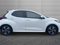 Used Toyota Yaris Hybrid Design 116 HP (85 kW) 2025 White Hatchback