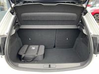 Used Peugeot e-208 Premium 100 kW (136 HP) 2021 White Hatchback