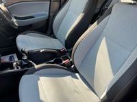 Used Hyundai i20 SE 100 HP (73 kW) 2015 White Hatchback