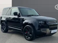 Begagnad Land Rover Defender 300 HK (220 kW) 2024 SUV