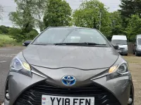 Used Toyota Yaris 100 HP (73 kW) 2018 Bronze Hatchback