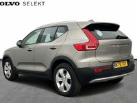 used Volvo XC40 Momentum T3