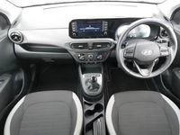 Used Hyundai i10 Advanced 79 HP (58 kW) 2025 Black Hatchback