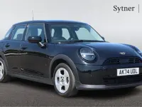 Used Mini Cooper Hatch 154 HP (113 kW) 2024 Black Hatchback