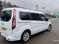 Used Ford Tourneo Connect Titanium 120 HP (88 kW) 2017 White MPV
