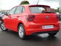 Used VW Polo SE 64 HP (47 kW) 2018 Red Hatchback