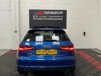 Usado Audi S3 Sportback Design 300 HP (220 kW) 2015 Azul Citadino