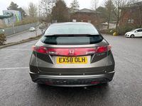 Used Honda Civic SE 100 HP (73 kW) 2008 Grey Hatchback