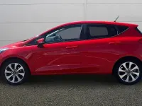 Usado Ford Fiesta Trend 86 HP (63 kW) 2019 Vermelho Citadino