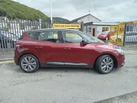 Used Renault Scénic IV Dynamique 110 HP (80 kW) 2017 Red MPV