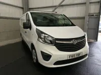 Used Vauxhall Vivaro 115 HP (84 kW) 2015 White