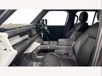 Used Land Rover Defender Dynamic 250 HP (183 kW) 2023 Black SUV