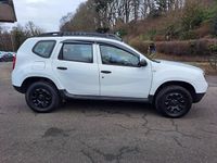 Used Dacia Duster Ambiance 110 HP (80 kW) 2015 White SUV