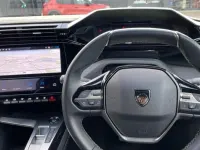 Gebraucht Peugeot e-308 GT 113 kW (154 PS) 2024 Weiß Kleinwagen