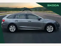 Usado Skoda Octavia SE Technology 116 CV (85 kW) 2023 Gris Familiar