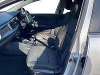 Used Kia Rio 83 HP (61 kW) 2021 Satin silver Hatchback