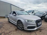 Usado Audi A3 S-Line 150 HP (110 kW) 2015 Cinzento Sedan