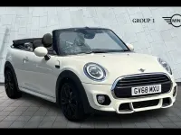 Used Mini Cooper Cabriolet Sport 134 HP (98 kW) 2019 Pepper white Cabriolet