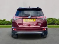 Used Toyota RAV4 197 HP (144 kW) 2017 Red SUV