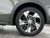 Usado Volvo V60 CC 2022 Cinzento Carrinha
