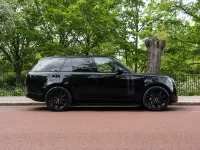 Used Land Rover Range Rover HSE 440 HP (323 kW) 2023 Black SUV