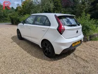 Used MG MG3 Exclusive 106 HP (77 kW) 2021 White Hatchback