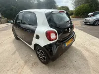 Used Smart ForFour Premium 2017 Black Hatchback