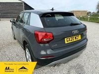 Begagnad Audi Q2 Sport 2020 Grå SUV