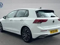 Begagnad VW Golf VIII Style 150 HK (110 kW) 2022 Halvkombi