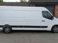 Used Nissan NV400 Tekna 135 HP (99 kW) 2020 White Van