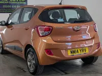 Used Hyundai i10 Premium 67 HP (49 kW) 2014 Orange Hatchback