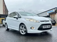 Used Ford Fiesta Zetec 2010 White Hatchback