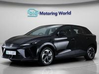 Begagnad MG MG4 EV SE 319 kW (435 HK) 2023 Svart Halvkombi