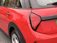 Używany Mini Cooper Hatch 113 kW (154 KM) 2025 Czerwony Hatchback