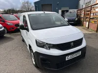 Used Peugeot Partner Premium 131 HP (96 kW) 2023 White MPV