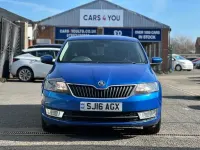 Usado Skoda Rapid SE 110 HP (80 kW) 2016 Azul Citadino