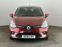 Used Renault Clio Iconic 90 HP (66 kW) 2019 Red Hatchback