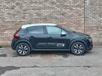 Używany Citroën C3 PureTech 110 KM (80 kW) 2024 Czarny Hatchback