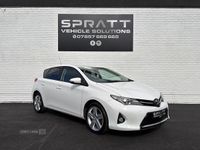 Used Toyota Auris Sport 130 HP (95 kW) 2013 White Hatchback