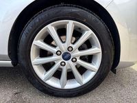 Used Ford Fiesta Titanium 123 HP (90 kW) 2018 Silver Hatchback