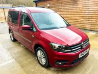 Begagnad VW Caddy Maxi Life 122 HK (89 kW) 2021 Röd Minibuss