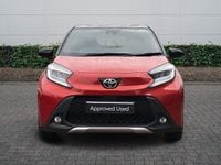 Used Toyota Aygo X 72 HP (52 kW) 2024 Red SUV