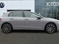 Second-hand VW Golf VIII 130 CP (95 kW) 2021