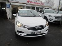 Used Vauxhall Astra 2016 White Hatchback