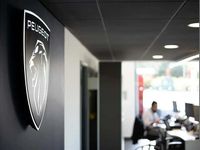 Used Peugeot 208 Allure 101 HP (74 kW) 2020 White Hatchback