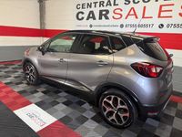 Used Renault Captur Signature 90 HP (66 kW) 2017 Grey SUV