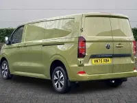 Nuevo VW Transporter Pro 2025 Verde Van
