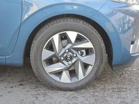 Used Hyundai i10 Advanced 63 HP (46 kW) 2025 Blue Hatchback