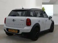 Used Mini Cooper D 2014 White Hatchback